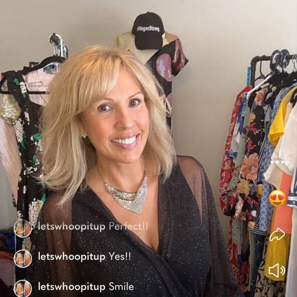 @AllicesCloset LIVE SHOW is HAPPENING NOW! - Picture 8 of 16